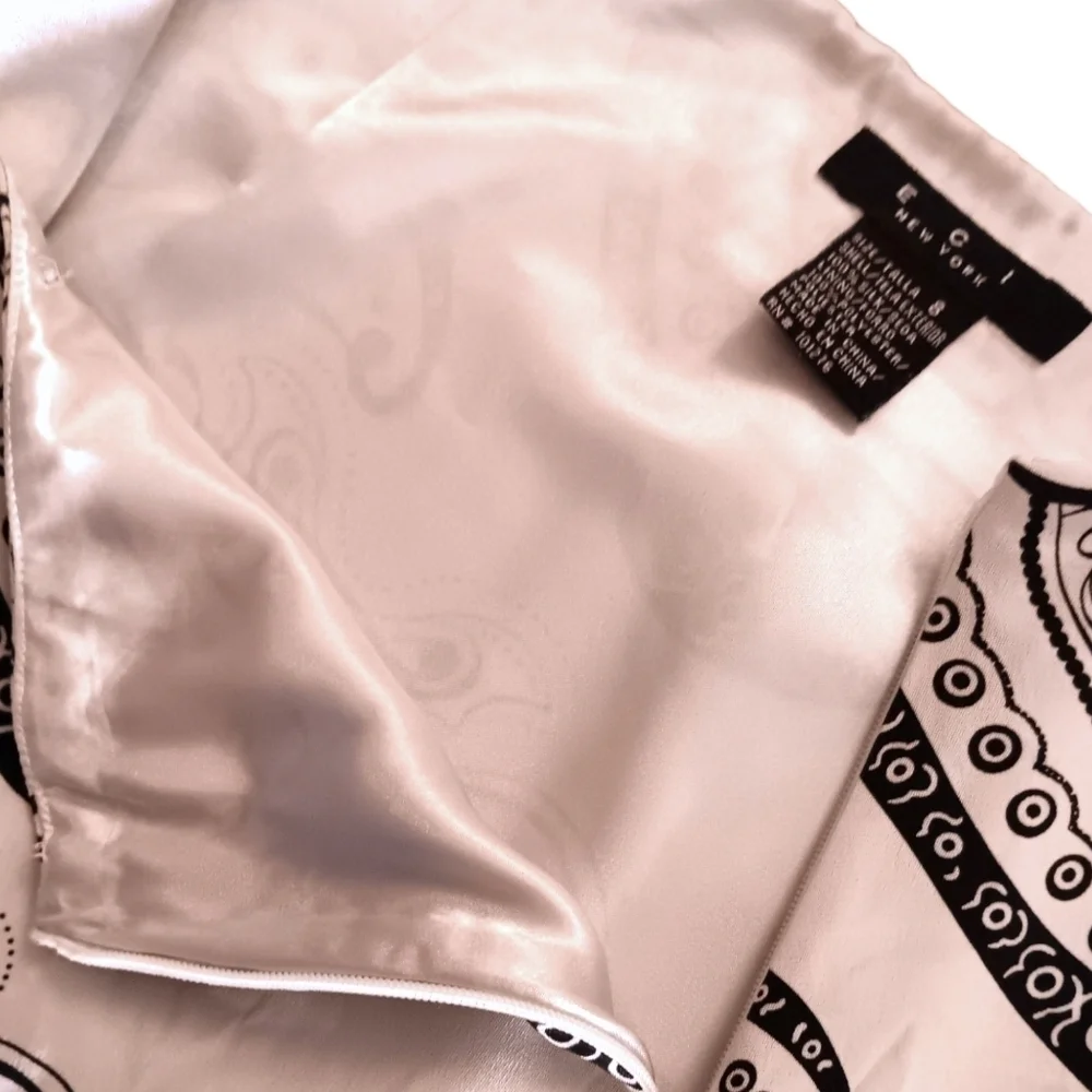 Silk Skirt Lined, Large Print, Navy & White, Size 8 - Picture 3 of 6